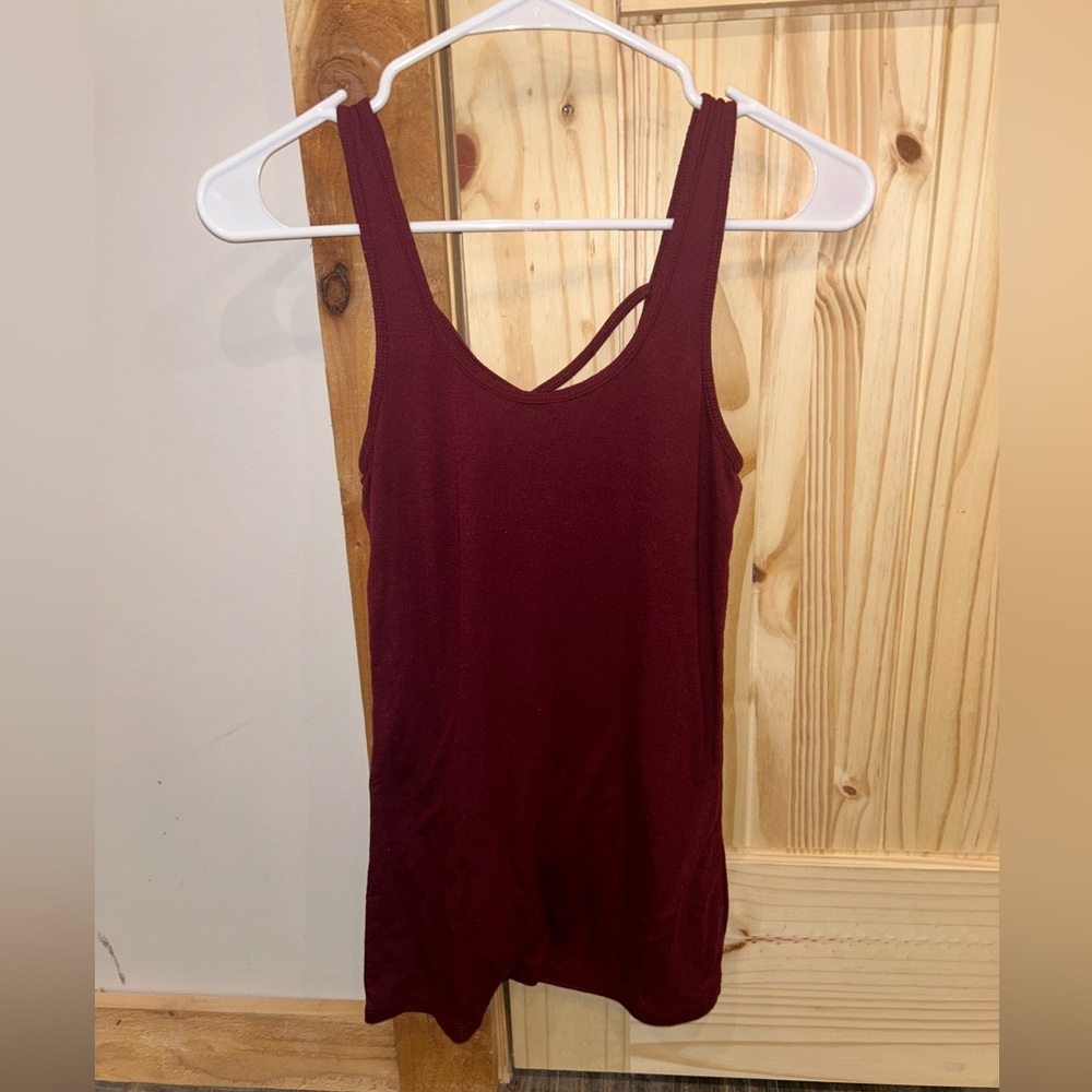 Red Tank - Picture 2 of 2